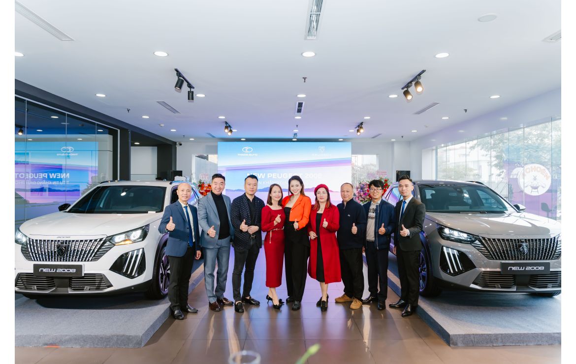Đại diện Stellantis tham dự sự kiện ra mắt New Peugeot 2008 tại Hà Nội vào tháng 2_2025